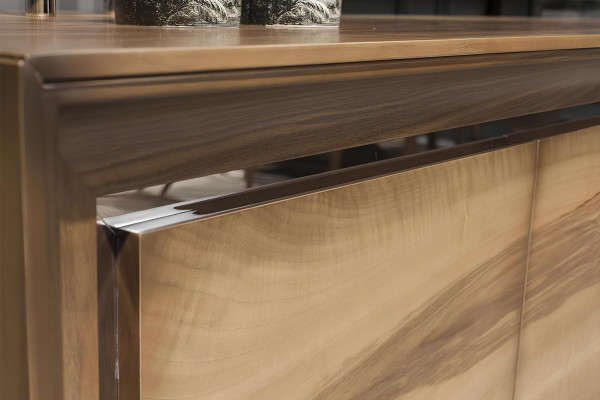 Set de mobilier de 9 piese, inclusiv masă, scaune, comodă și oglindă