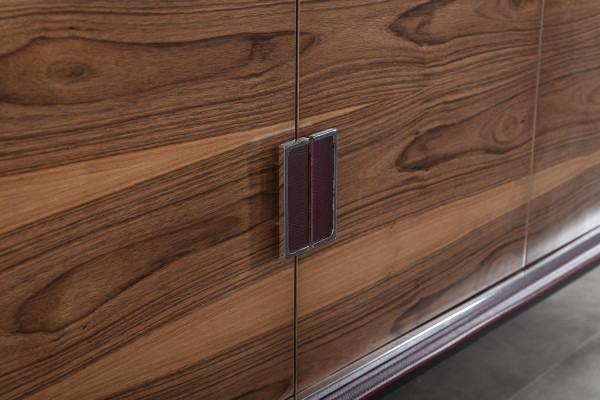 Masă mobilă de lux