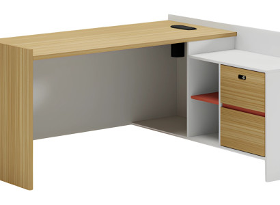 Birou modern din lemn cu depozitare și rafturi