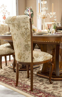 Stuhl Holz Braun Italienische Möbel Polster Wohnzimmer Lehn Stühle Luxus Sessel