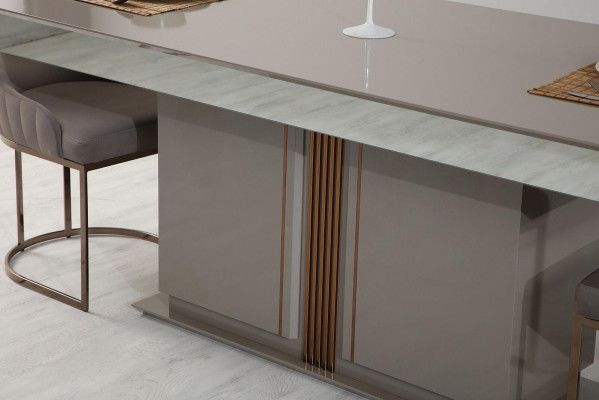Stilvoll Esszimmer Set Besteht aus Esstisch+4x Stühle Beige Farbe 5tlg.