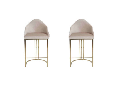 Luxus Esstisch 2x Stühle Beige Lehnstuhl Möbel Einrichtung Sitzpolster Stühle