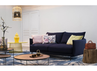 Design Dreisitzer Möbel 3 Sitzer Sofa Couch Polster Lounge Club Couchen Sofas