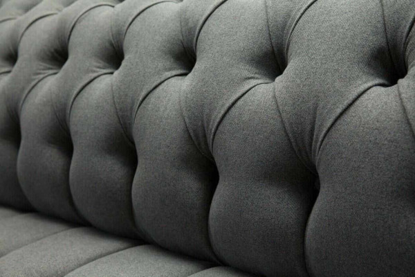 Englische Chesterfield Luxus Textil Sofa 4 Sitzer Sofa Polster Design Stoffsofas