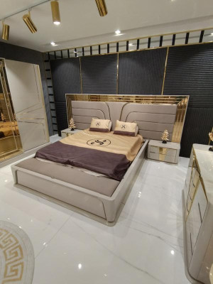 Schlafzimmer Set Luxus Komplettes Bett +2x Nachttische 3tlg. Modern Set Neu