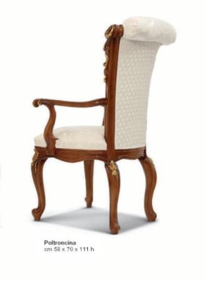 Luxus Esszimmerstuhl Stuhl Esszimmer Sessel Sitzer Stühle Holz Braun Barock Gold