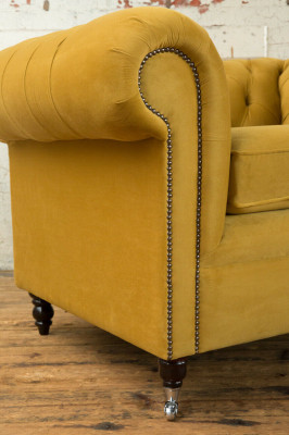 Lounge Luxus Fernseh Club Polster Sitzer Sessel Design Couch Sofa Chesterfield