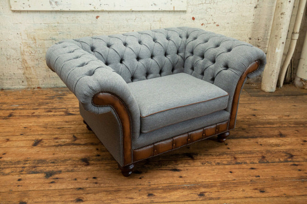 Chesterfield Design Stoff Couch Sessel 1.5 Sitzer Polster Sofas Lounge Samt Grau