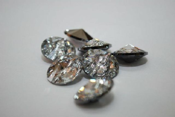 Designer Sessel Samt Sofa Lounge Club Sofa mit Kristallsteinen Stuhl Stühle Neu