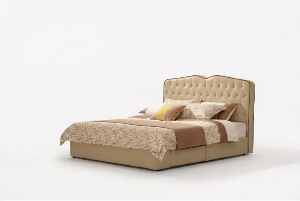 Modernes Design Hotel Betten Bett XXL Luxus Doppel Leder Chesterfield