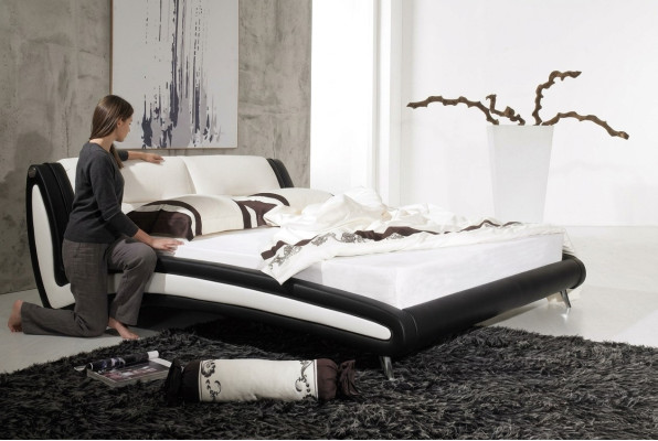 Designer Bett Betten Ehebett Doppelbett Polsterbett Schlafzimmer Lederbett