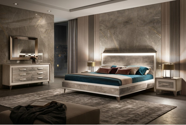 Schlafzimmer Sets Bett 2x Nachttisch Kommode Spiegel arredoclassic 5tlg. Set