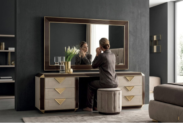 Design Spiegel Wandspiegel Modern 110x190 Möbel Holz Rahmen arredoclassic Neu