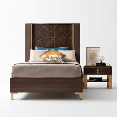 Bett Nachttisch Schlafzimmer Polsterbett Klassisch Designer Möbel arredoclassic