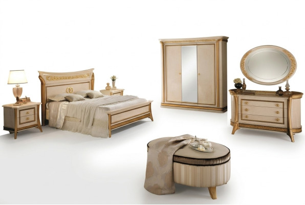Schlafzimmer Set Design Bett 2x Nachttisch Kommode Hocker arredoclassic 7tlg.