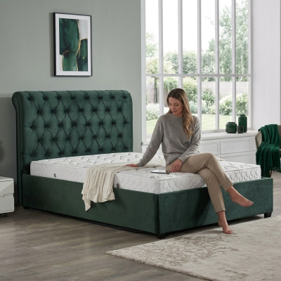 Modernes grünes Chesterfield Doppelbett Designer Luxus Betten