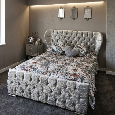 Chesterfield Design Samt Bett Luxus Textil Betten Schlafzimmer Doppel 200x200cm