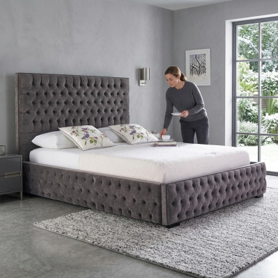 Graues Chesterfield Doppelbett Hotel und Schlafzimmer Betten