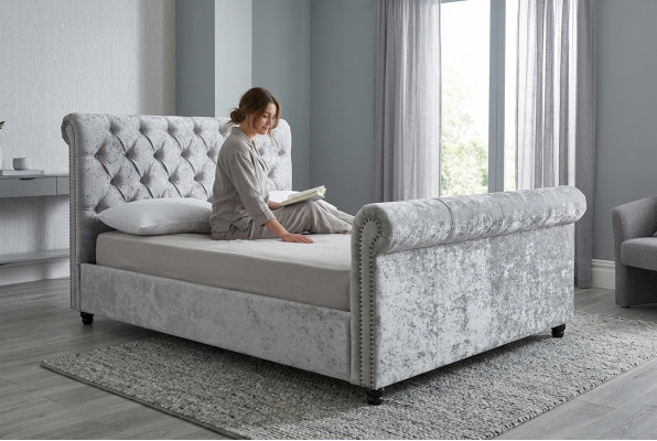 Design Chesterfield Bett Textil Samt Polster Leder Hotel Betten Schlafzimmer Neu