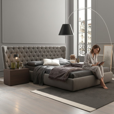 Großes Chesterfield Luxus Doppelbett Designer Schlafzimmer Möbel
