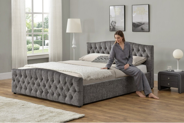 Chesterfield Bett Design Schlafzimmer Englisches Betten 180x200 Textil Polster
