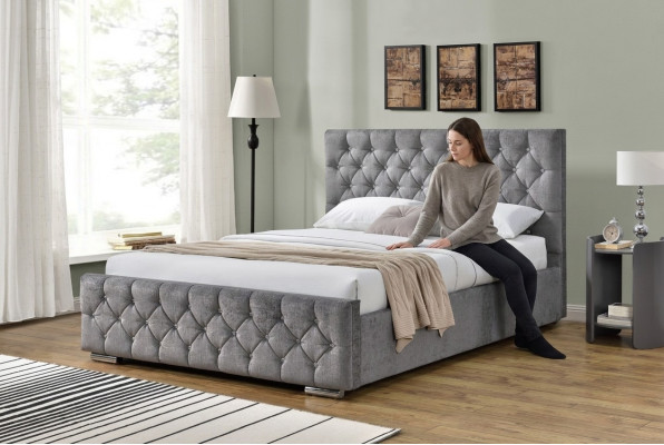 Chesterfield Bett Design Schlafzimmer Englisches Betten 160x200cm Textil Polster