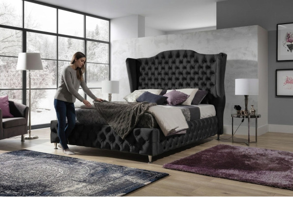 Schwarzes Bett Chesterfield Polster Doppelbett Luxus Schlafzimmer Design Betten