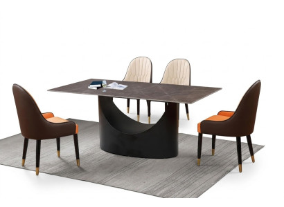 Klassische Luxus Esszimmer Möbel Essgarnitur Lehnstuhl Tisch Gruppe