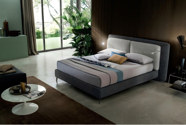 Doppel Hotel Betten Schlafzimmer Textil Bett Polster Design Luxus Holz Italien