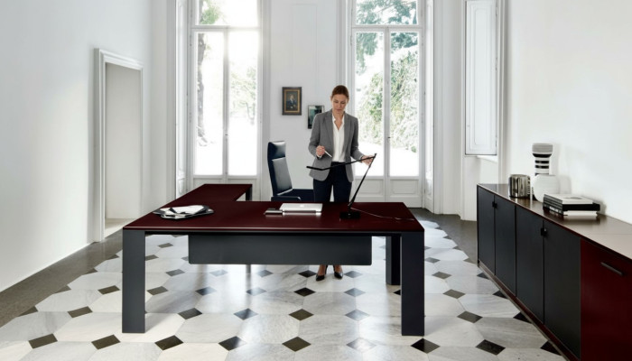 Design Schreibtisch Italienische Möbel Einrichtung Tisch Computermöbel Frezza