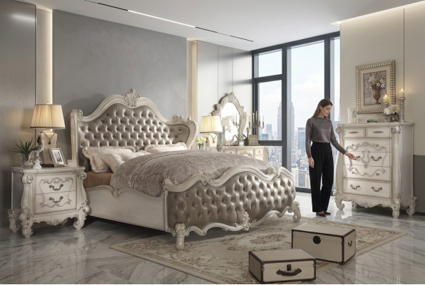 Klassisches Bett Barock Chesterfield Rokoko Stil Doppel Hotel Leder Antik