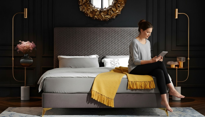 Design Luxus Luxur Polsterbett Designbett Leder Betten Ehebett Doppelbett Bett