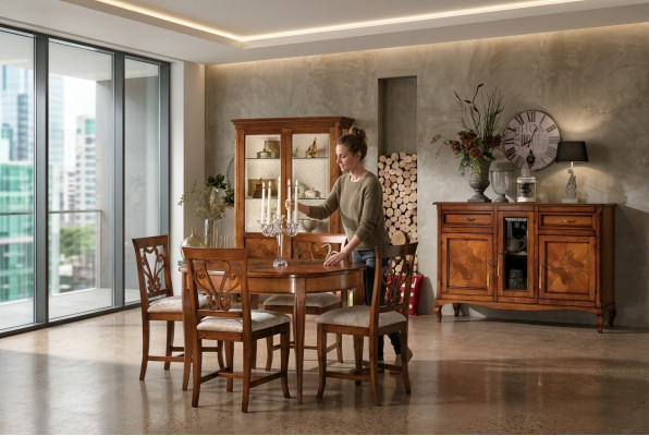 Esszimmer Set Garnitur Stühle 4x Vitrine Gruppe Essgruppe Vitrinen 7tlg. Kommode