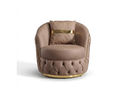 Ein luxuriöser, moderner Sessel in einem hellen Beigeton von Chesterfield