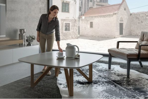 Couchtisch Wohnzimmer Tisch Luxus Walnuss Natur Designer Beistelltisch