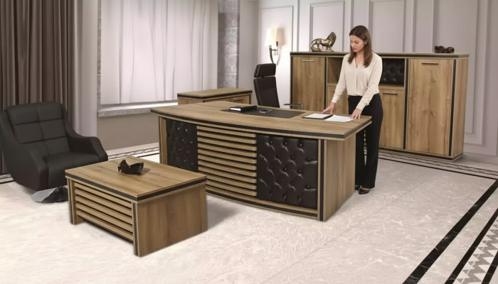 Komplettes Büro-Set Schreibtisch Büroschrank Couchtisch Designer Möbel
