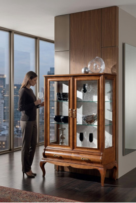 Luxuriöser Holz Kleiderschrank Schrank klassischem Vitrine Kleiderschrank