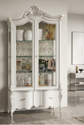 Luxuriöse weiße Holzvitrine mit klassischem Möbeldesign Schrank Vitrine