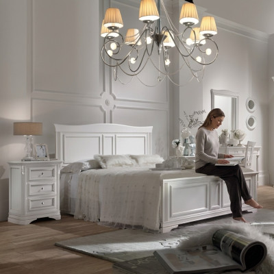 Komplettes Schlafzimmer Bett 2x Nachttische 3 tlg. Sets Designer Luxus