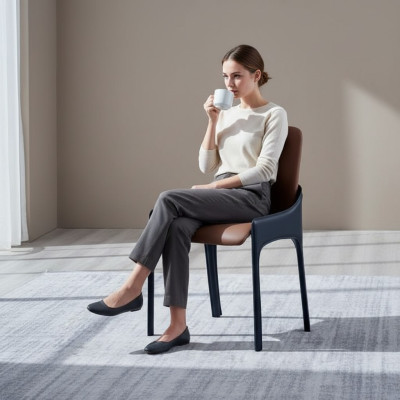 Brauner Esszimmer Stuhl Stilvoller Einsitzer Luxus Polsterstühle Stühle
