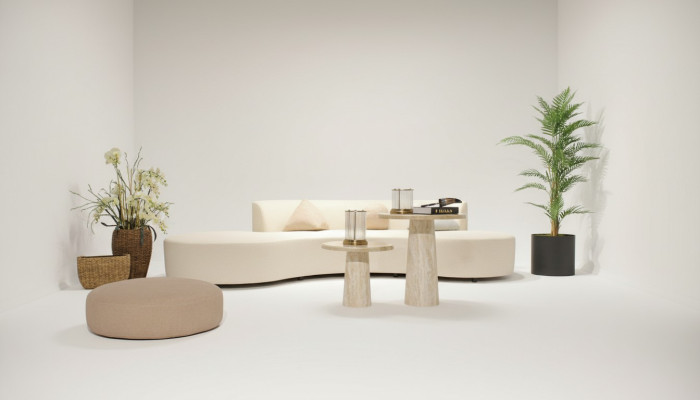 Wohnzimmer Set Sofa Viersitzer Couch Design Couchtisch Hocker Textil Möbel