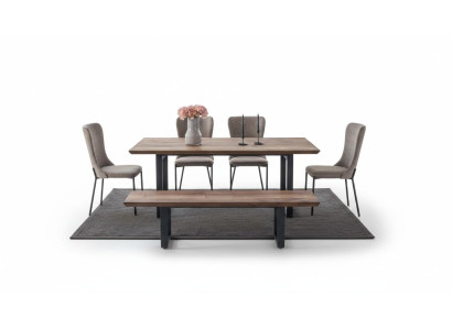 Braune Esszimmer Möbel Luxuriöser Esstisch 4x Poslterstühle Holz Bank