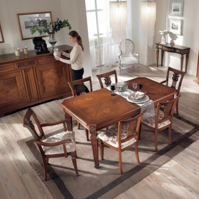 Klassischer Design Esstisch Tisch Holz Esszimmer Garnitur Braun Tische Neu