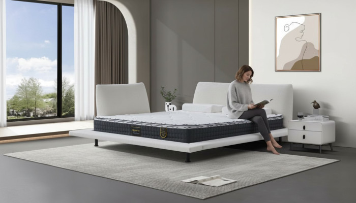Set de cadru de pat minimalist alb modern cu tăblie