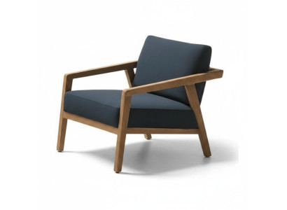 Scaun elegant și minimalist. Confortabil. Modern.